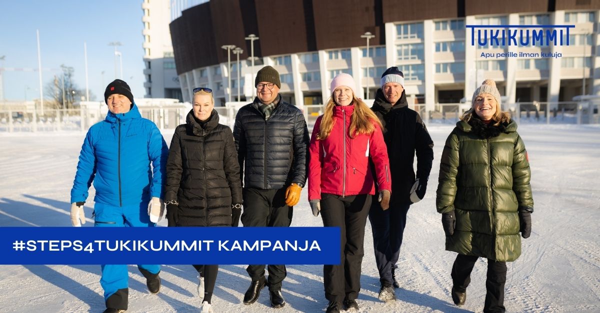 KUVASSA YLHÄÄLLÄ: Kauko Storbacka CEO PwC, Leena Hellfors CEO SAM Headhunting Finland, Joakim Frimodig CapManin ja Tukikummit Säätiön hallituksen puheenjohtaja, Pia Kåll CEO CapMan, Alexander Lindholm CEO Otava-konserni, Emilia Åberg CEO Tukikummit Säätiö Kuvaaja Hanna Solomon